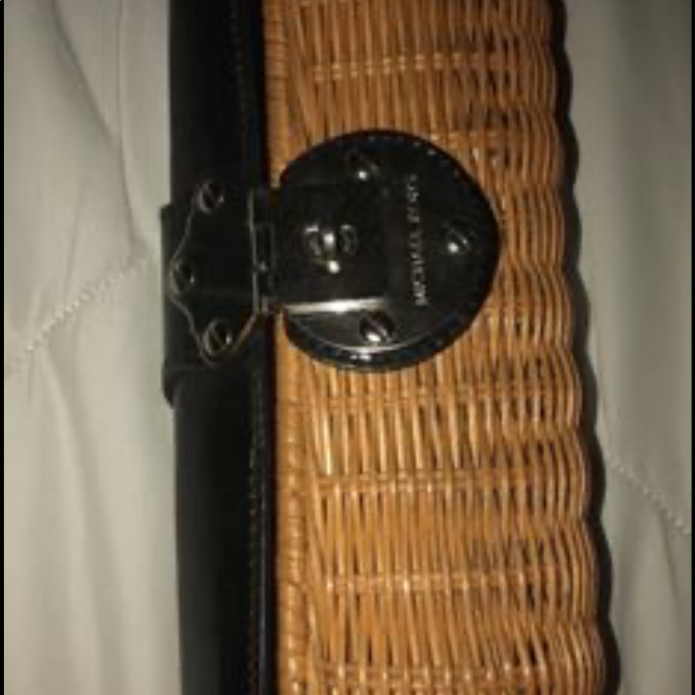 Michael Kors vintage clutch super cute